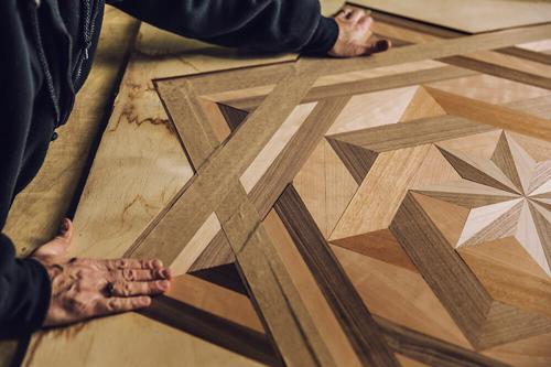 Custom hardwood floor medallion